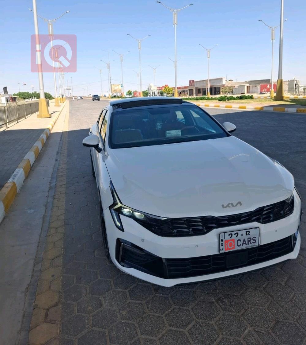 كيا K5